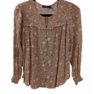 NEW DOE AND RAE women's long sleeve printed blouse with smocked detail in almond